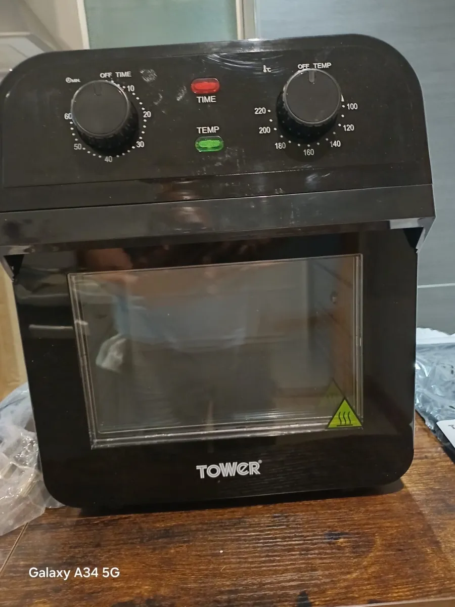 Air Fryer Oven - Image 1