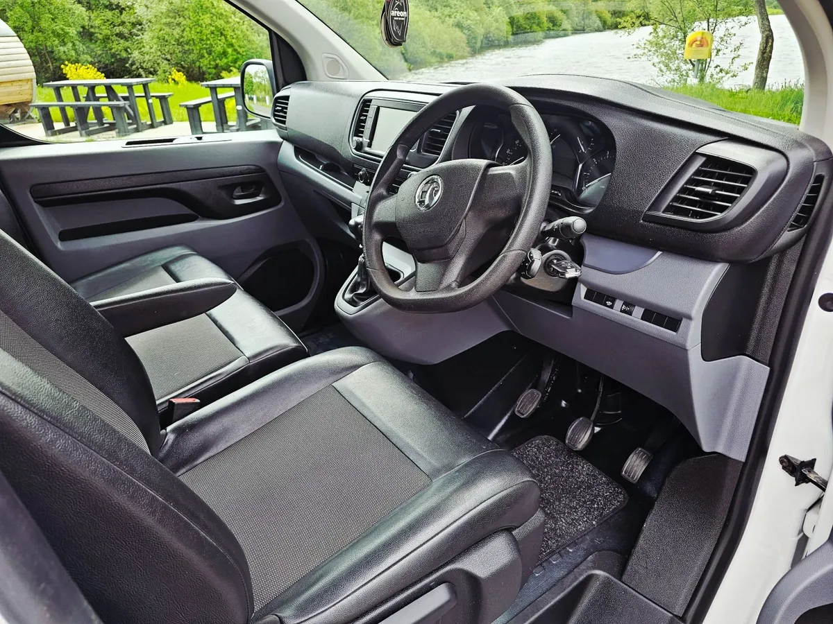 2021 Vauxhall  Vivaro Sportive LWB/No Vat/105000km - Image 3