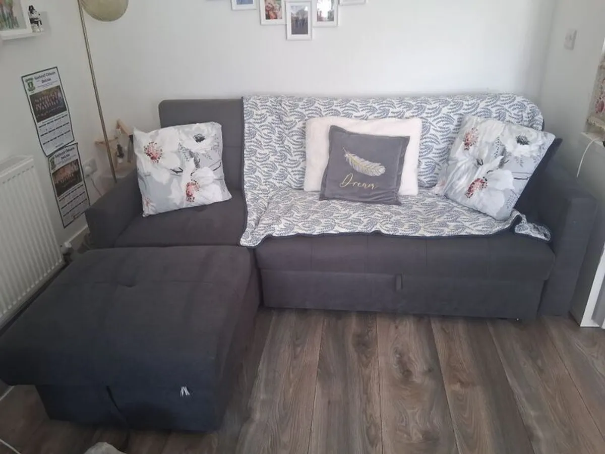 Sofa - Image 2