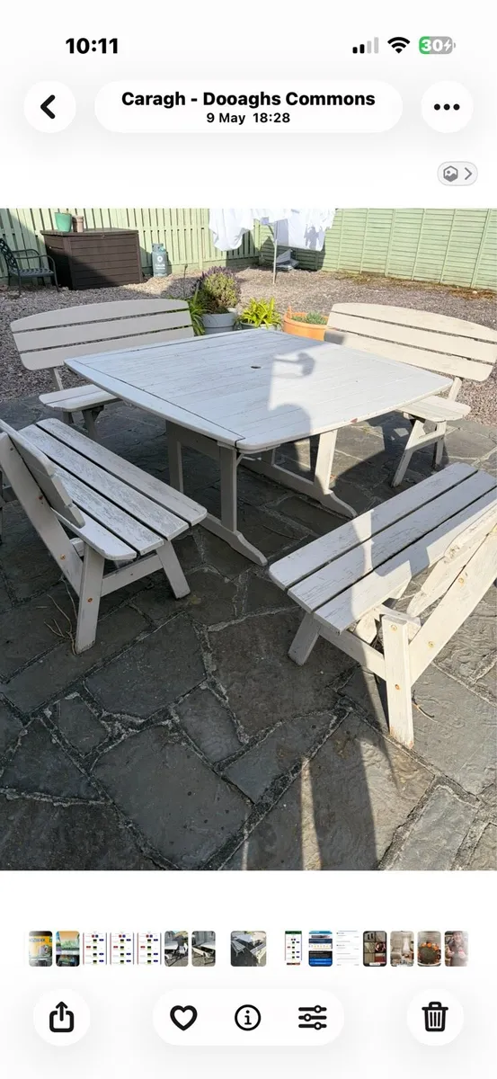 Solid wood outdoor table and chairs - Image 1
