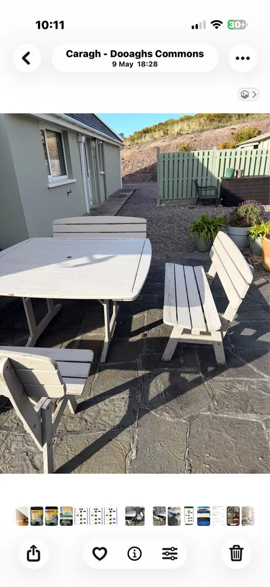 Solid wood outdoor table and chairs - Image 2