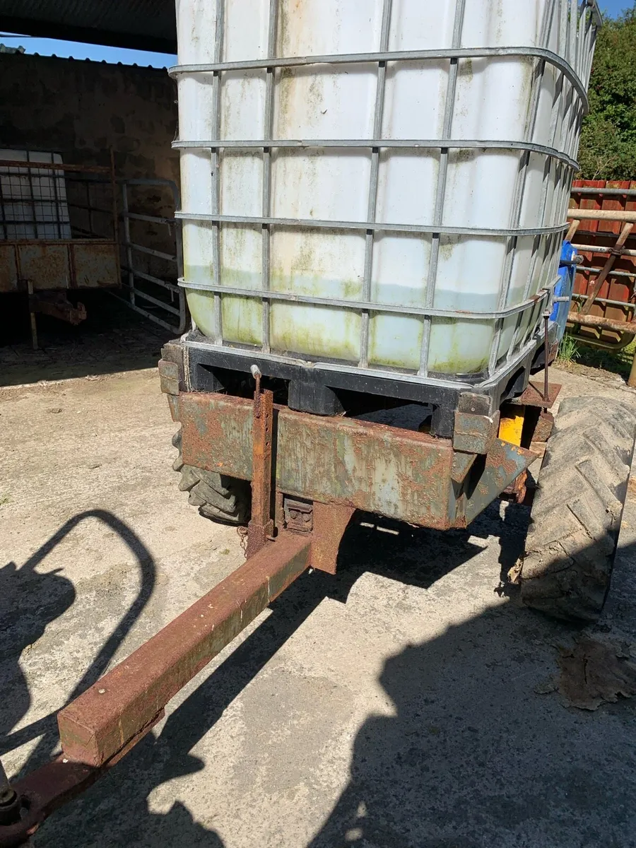 Water tank ( mobile ) for sale - Image 1