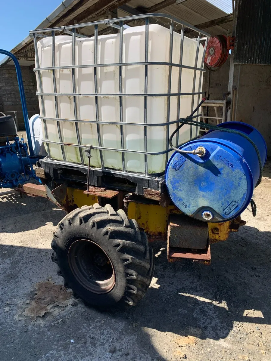 Water tank ( mobile ) for sale - Image 3