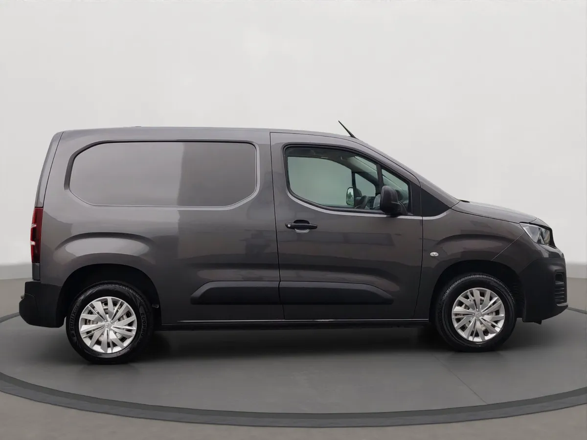Peugeot Partner Commercial - Image 3