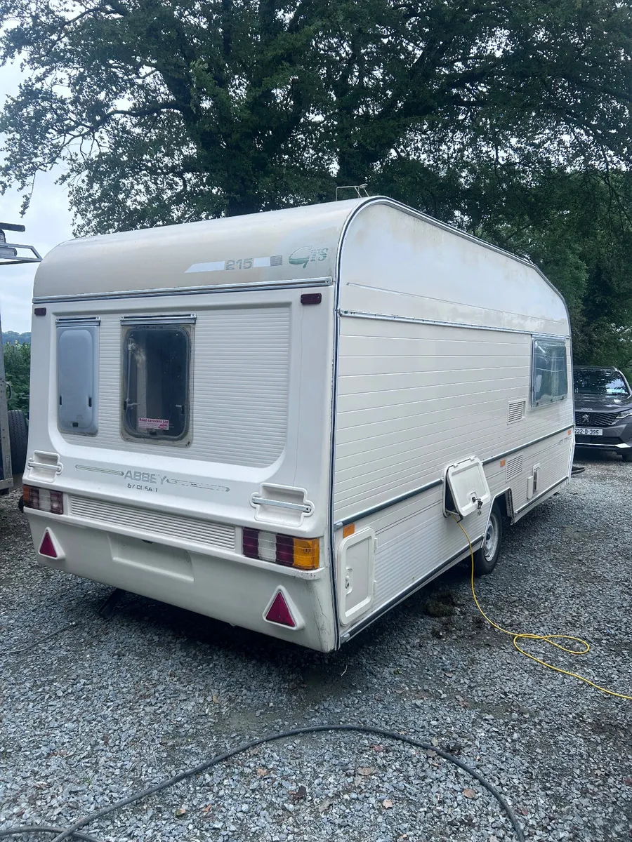 Caravan - Image 3
