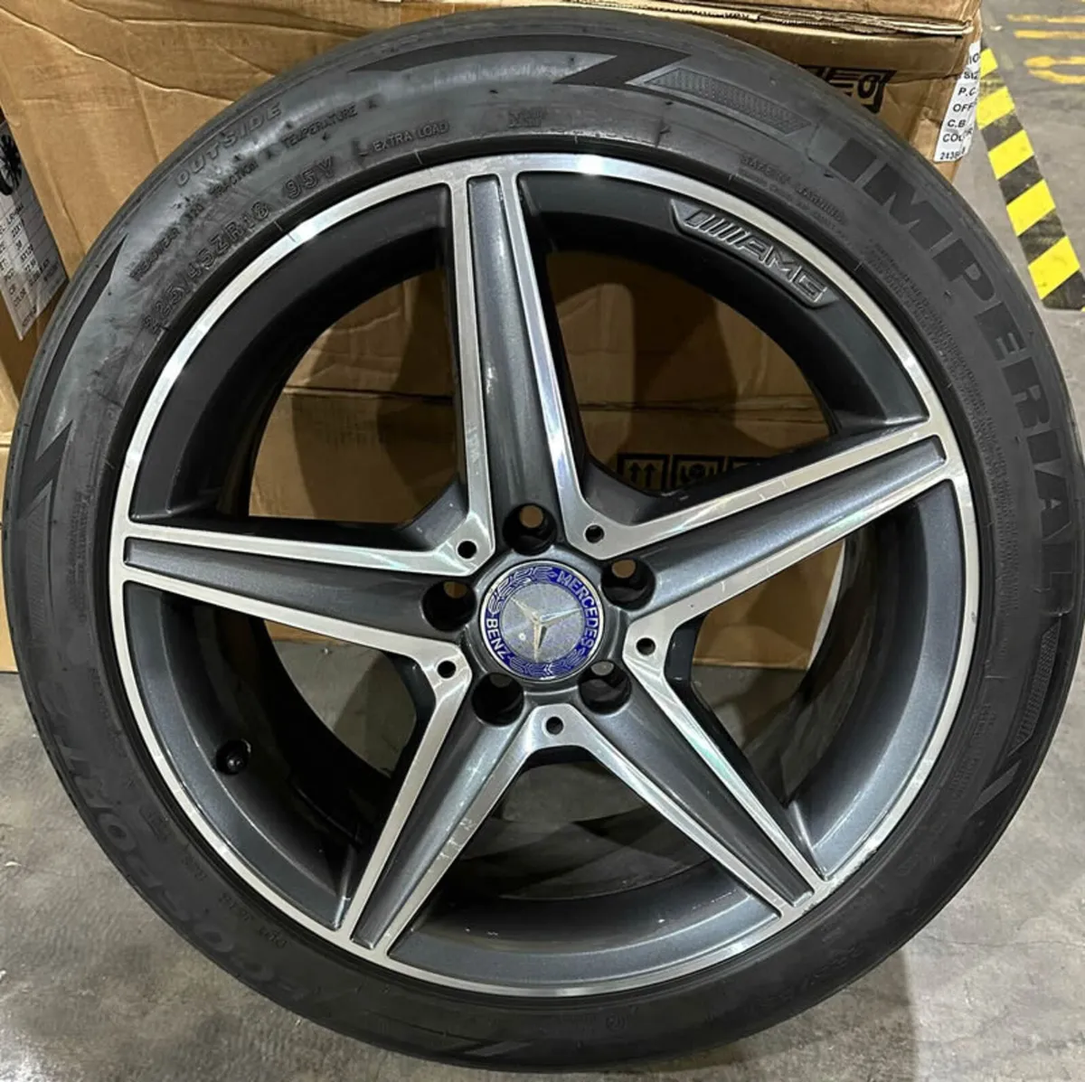 18" GENUINE OEM MERCEDES C-CLASS W205 ALLOY WHEELS - Image 2