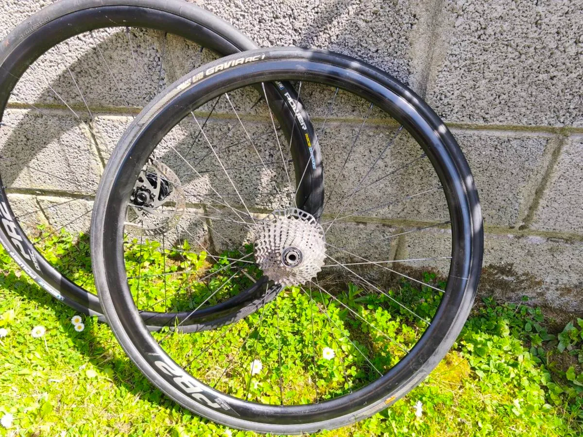 Giant PR2 Disc wheelset Shimano 105 - Image 1