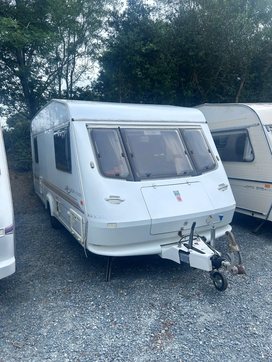 Caravan - Image 1
