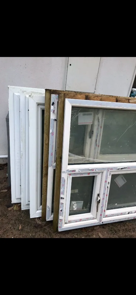 Selection of Windows - Image 2