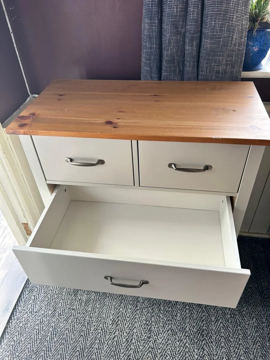 Chest of drawers - Image 2