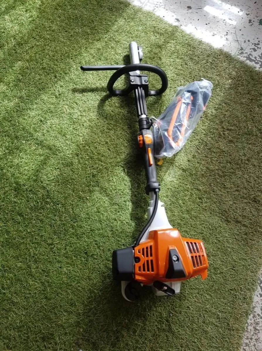 STIHL KM 94 RC-E KOMBI ENGINE - FOR SALE - Image 1