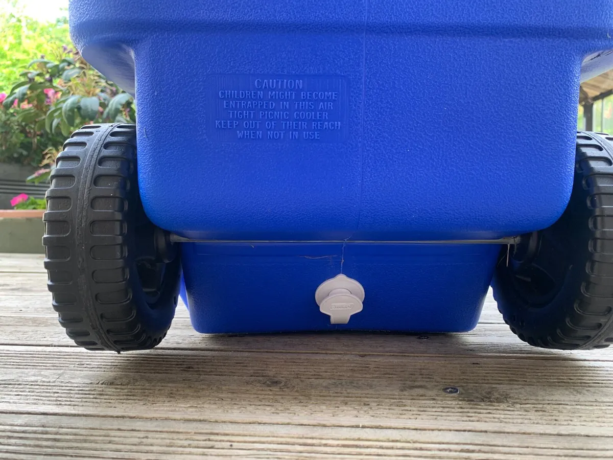 Cooler with wheels - Coleman - Image 4