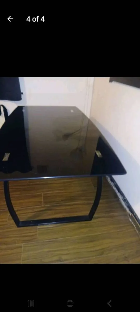 dining table - Image 4