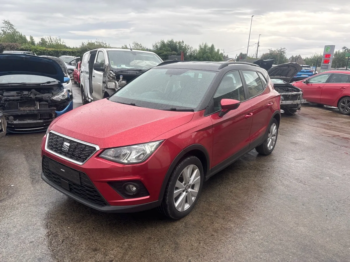 2018 seat arona 1.6d for breaking - Image 1