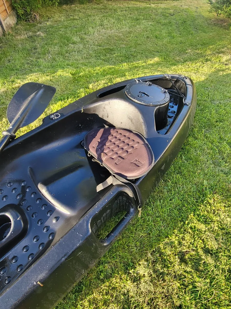 Kayak - Image 2