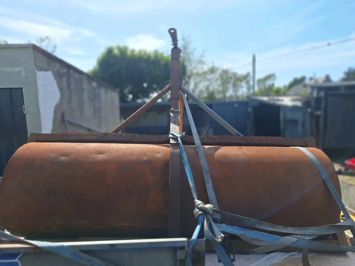 8ft heavy steel roller & hardi 400litre sprayer - Image 2