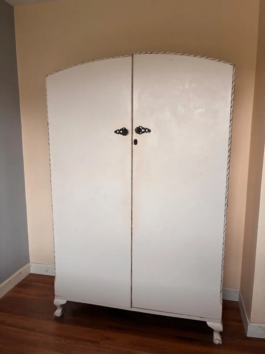 Furniture - Image 3