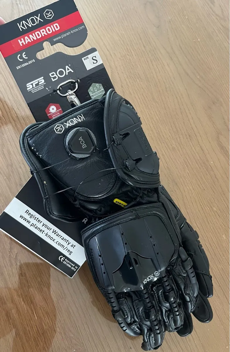 Knox Handroid gloves size small - Image 1