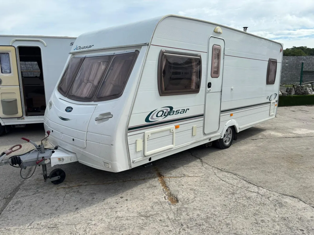 Lunar quasar fixed bed caravan - Image 1