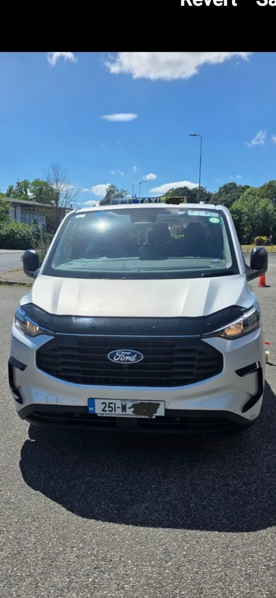 Ford transit custom  2.5 Plugin Hybrid petrol - Image 3