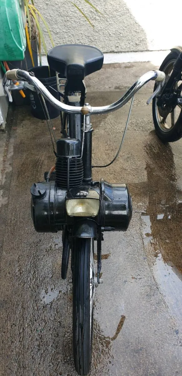 2 Velo Solexs - Image 2