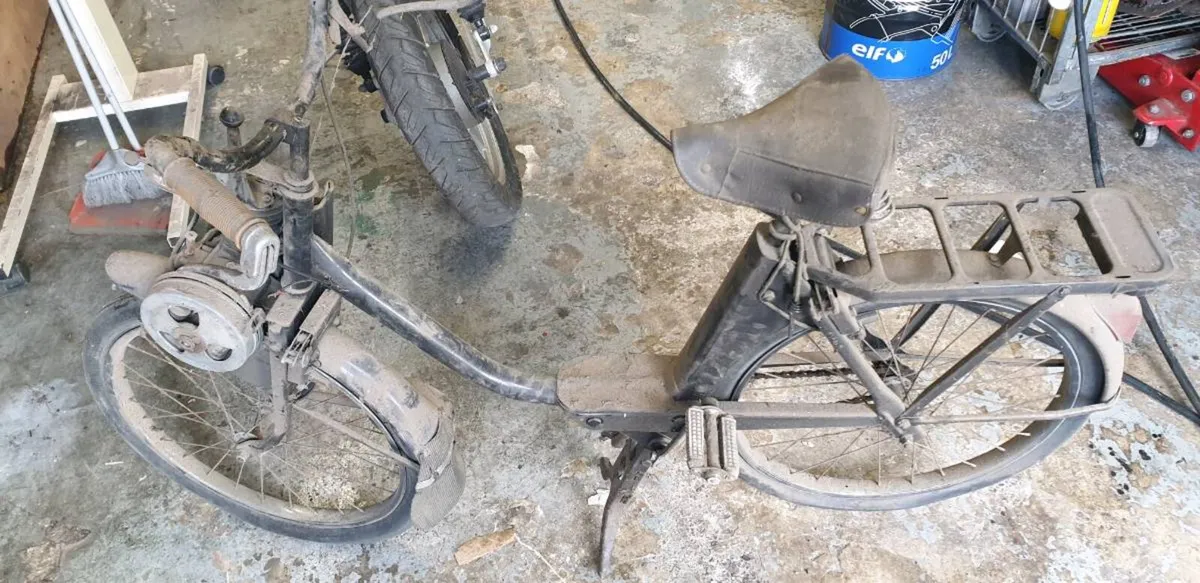 2 Velo Solexs - Image 4