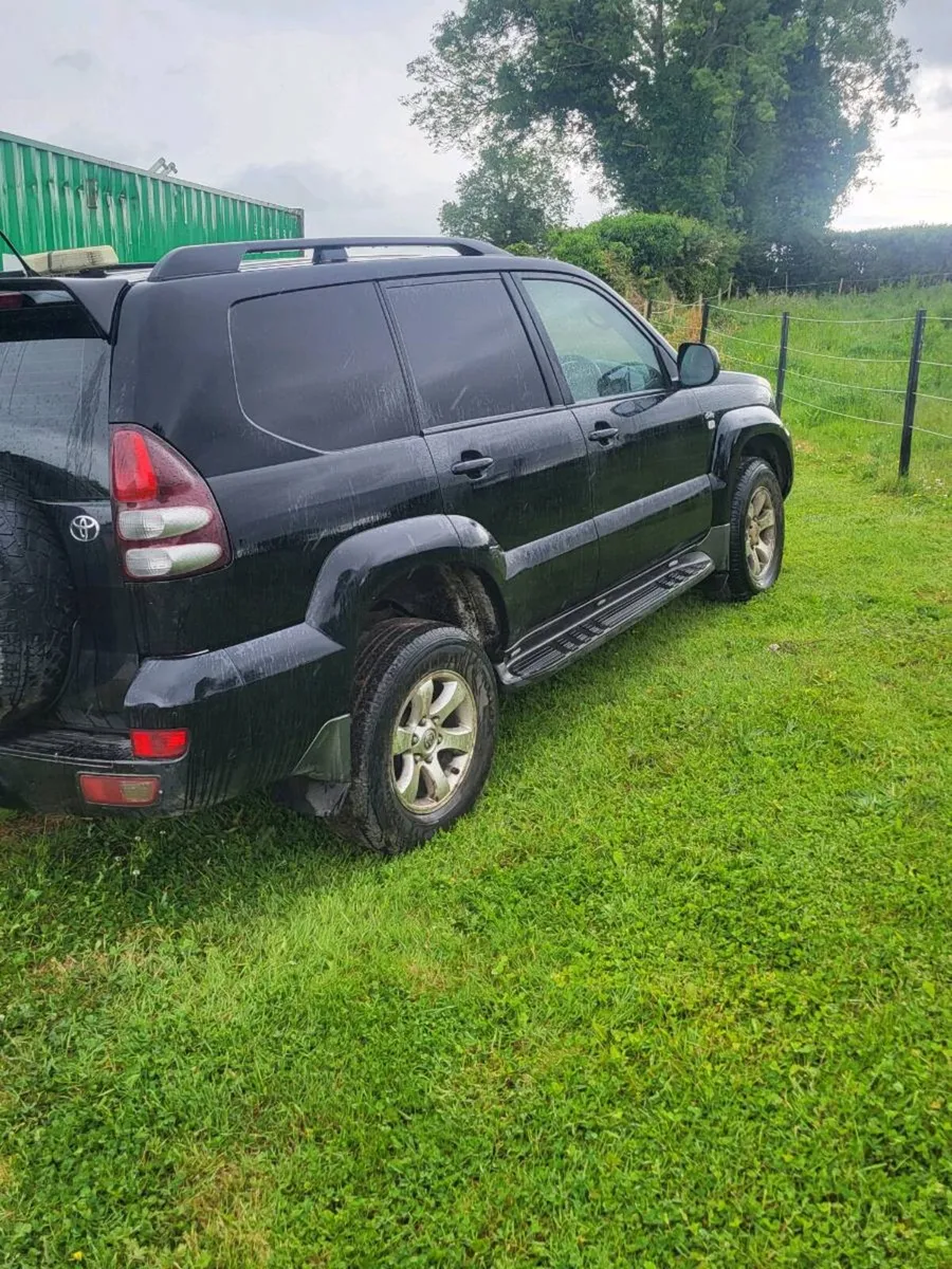 Toyota Landcruiser 5950 Tested Dec Tax oct - Image 3