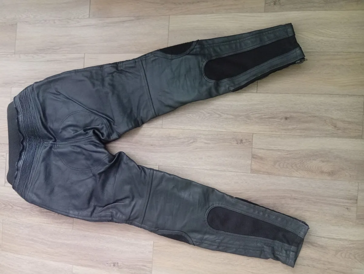 New Genuine Leather Motorcycle Trousers/Pants - Image 4