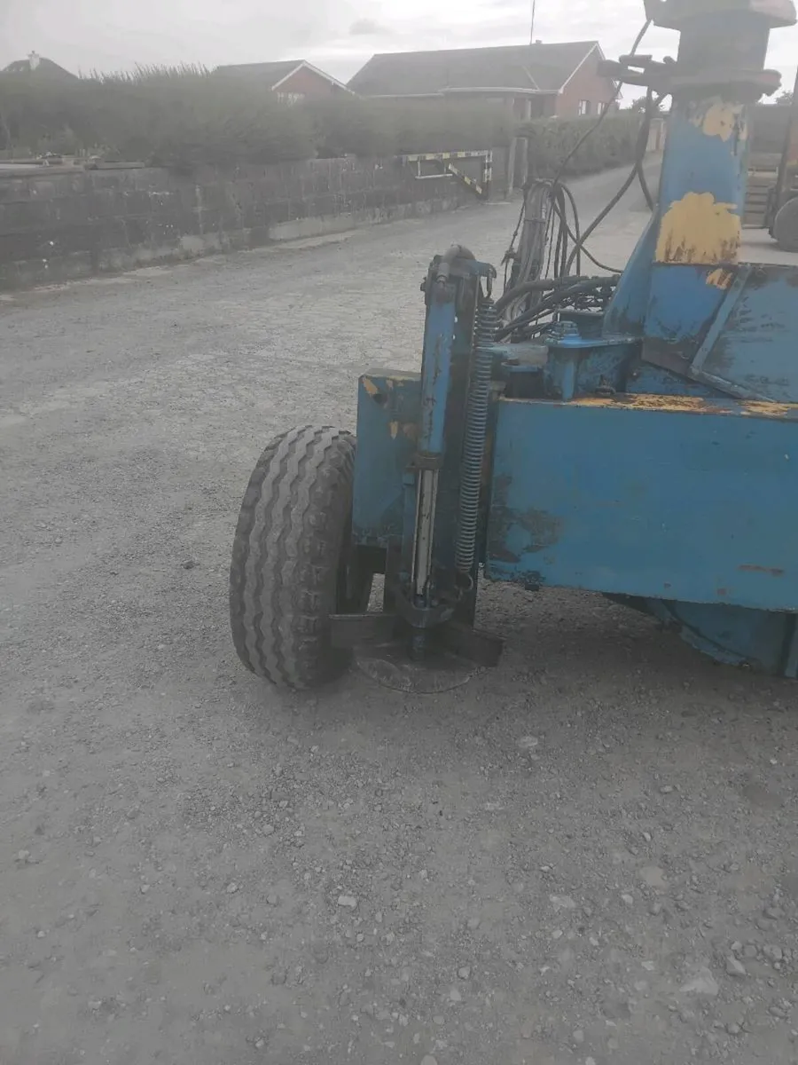 MengleN25 Silage Harvester & Spares - Image 2