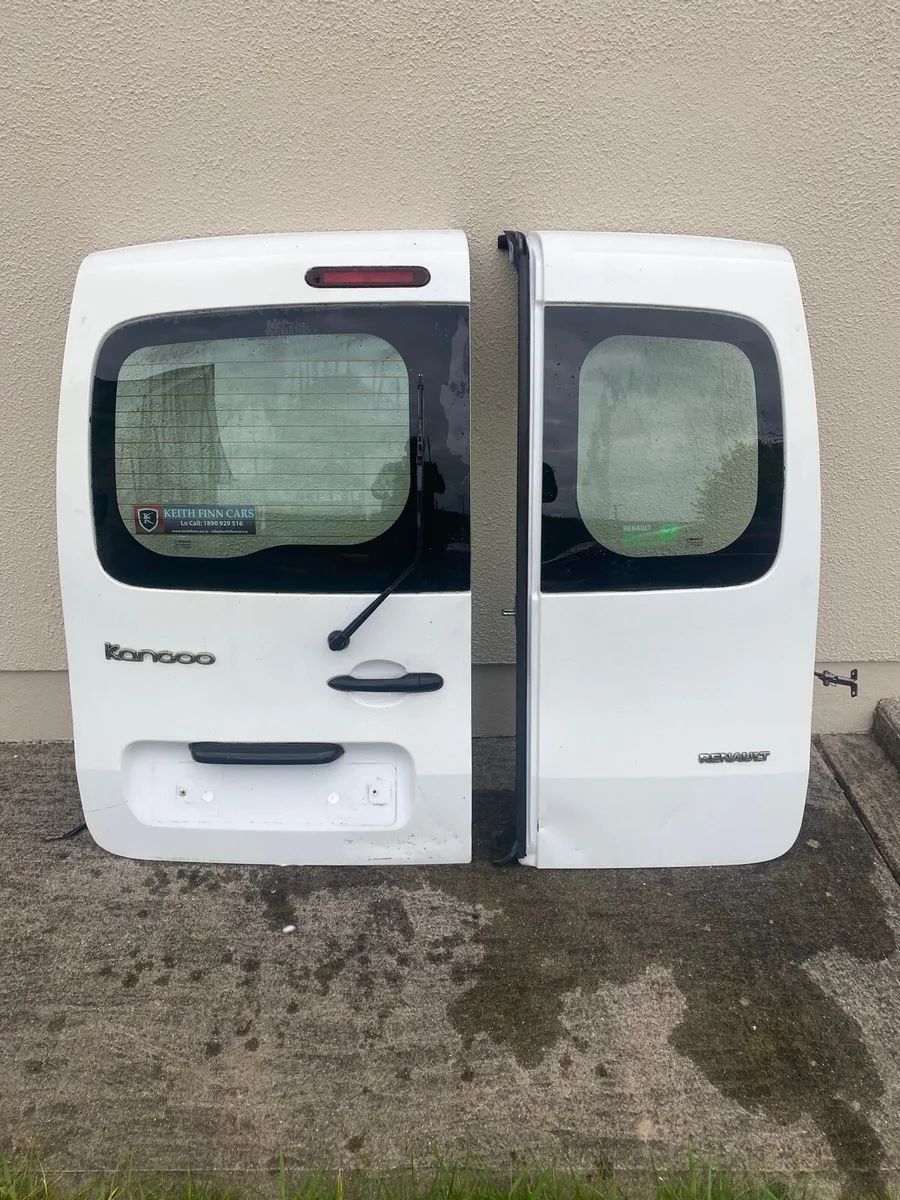 Two back doors for Renault kangoo van