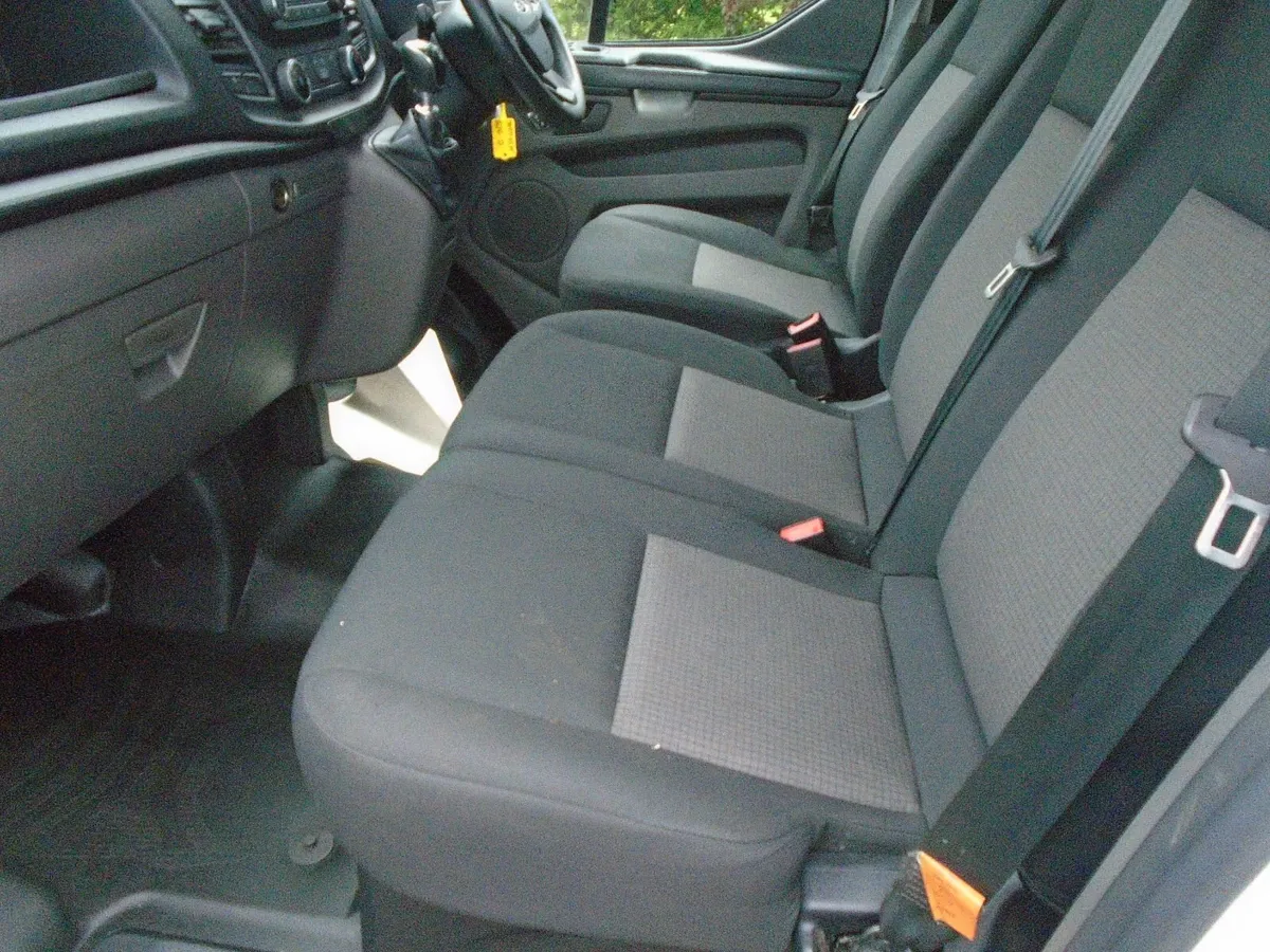 2021 Ford Transit Custom SWB FR 130HP. - Image 4