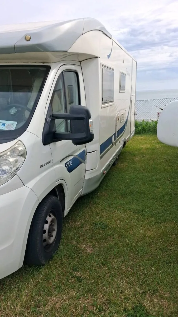 2008 McLouis low profile Motorhome - Image 3