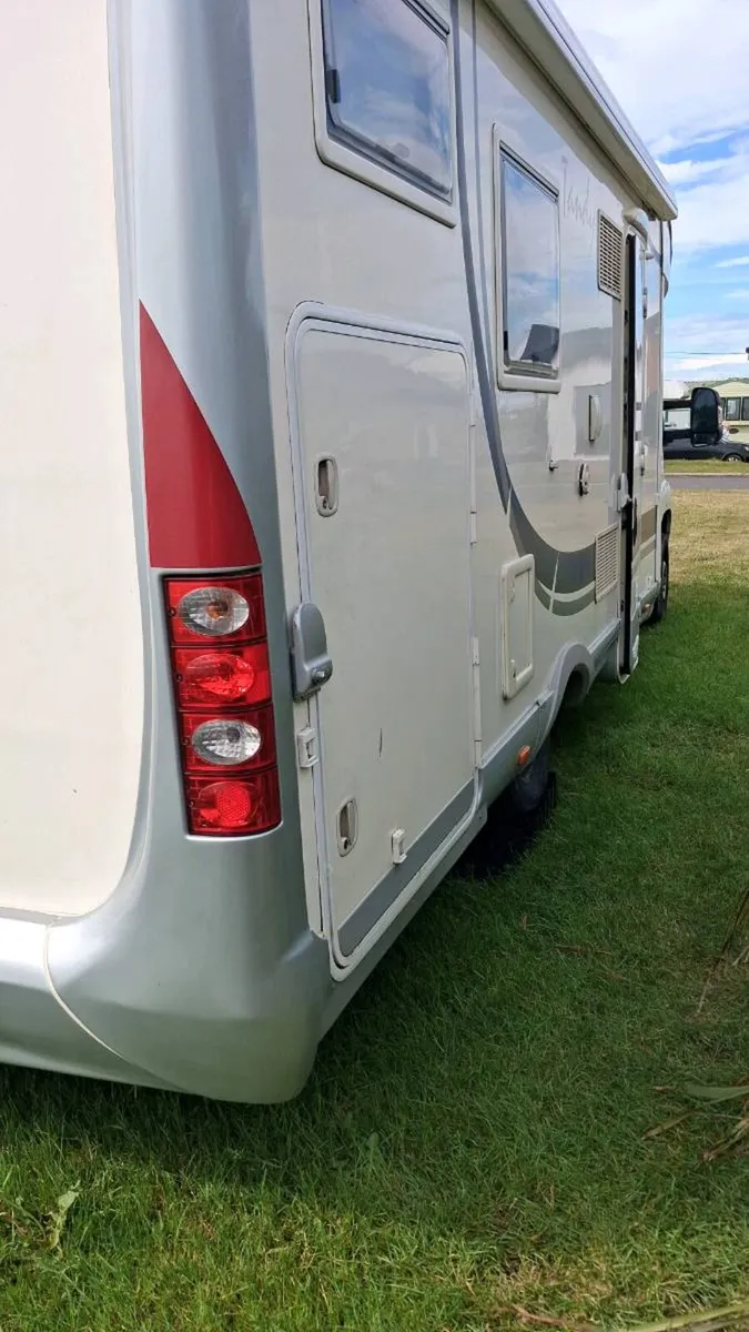 2008 McLouis low profile Motorhome - Image 4