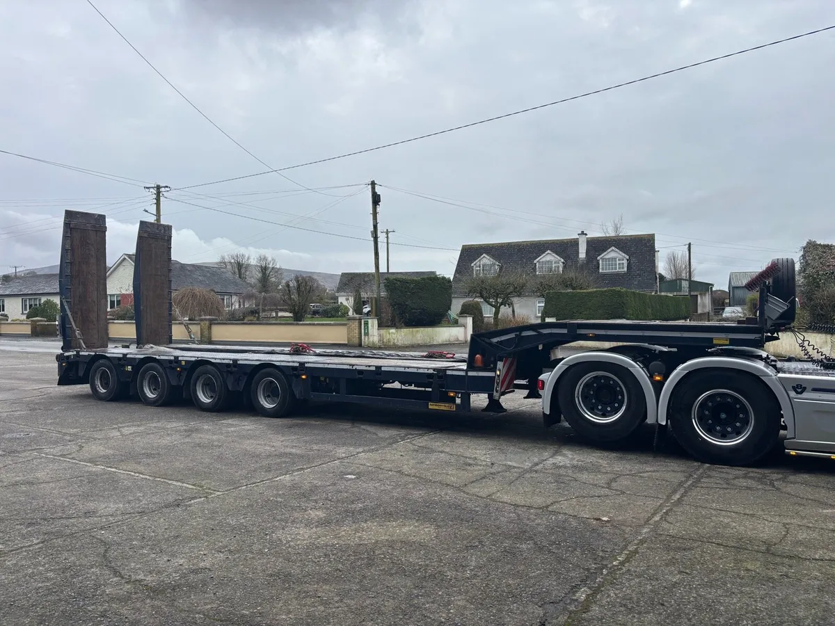 Faymonville 4 axle lowloader - Image 1