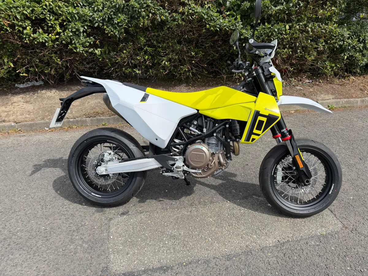 2026 Husqvarna 701 Supermoto - New Unregistered - Image 3