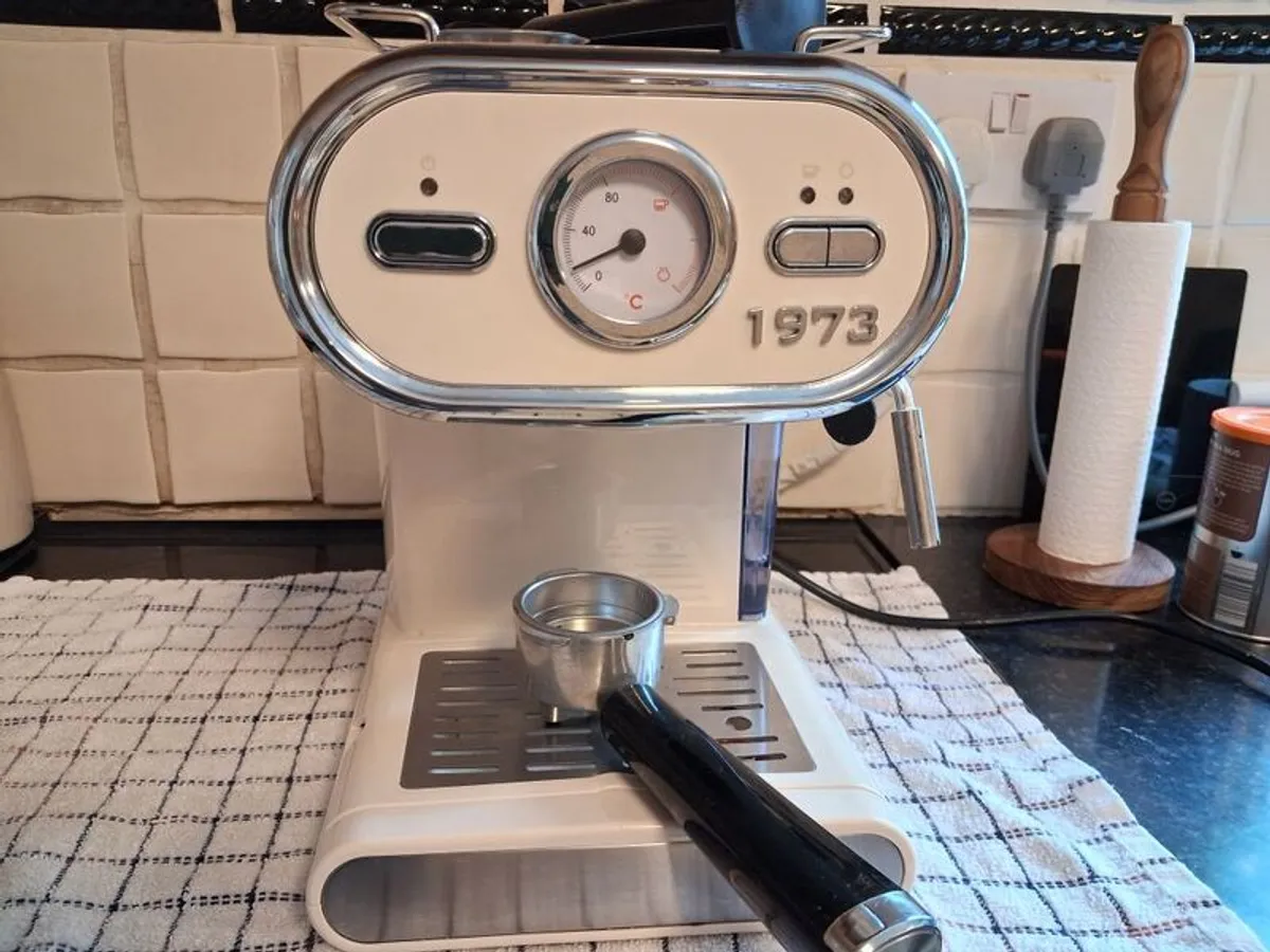 Coffee - Image 4