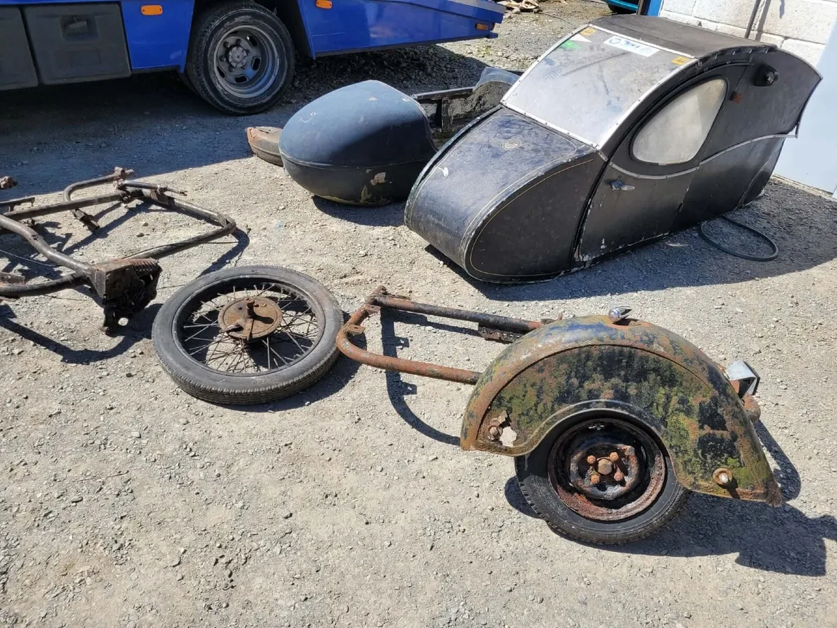 Briggs Sidecars - Image 1