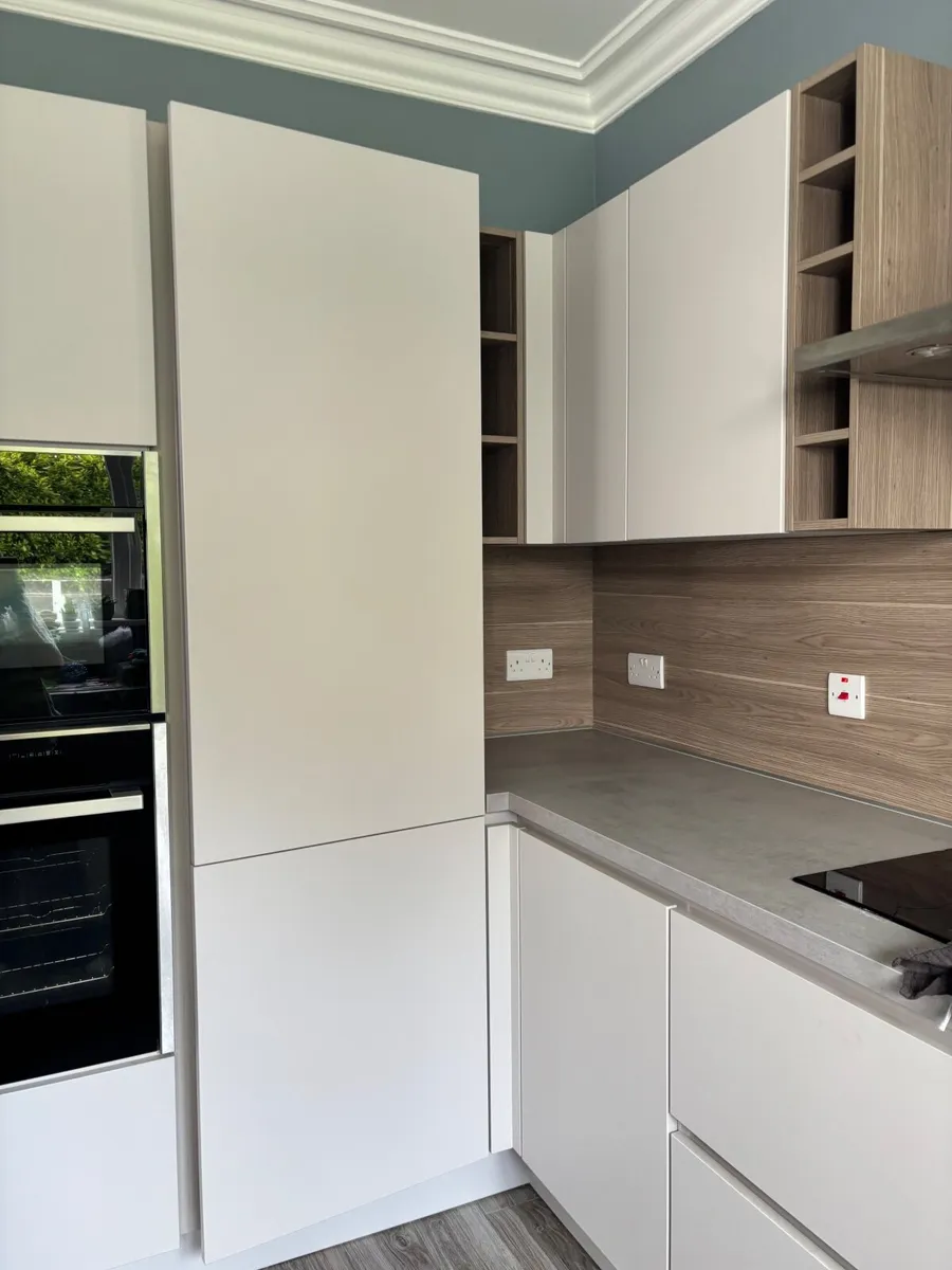 Kitchen - Image 2