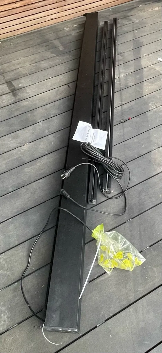 Electric sidewall screen for pergola 3m (San Pablo - Image 1