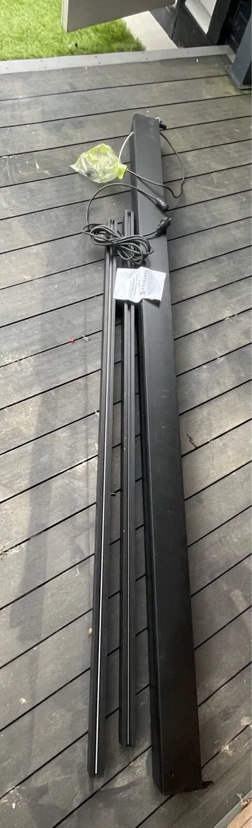 Electric sidewall screen for pergola 3m (San Pablo - Image 2