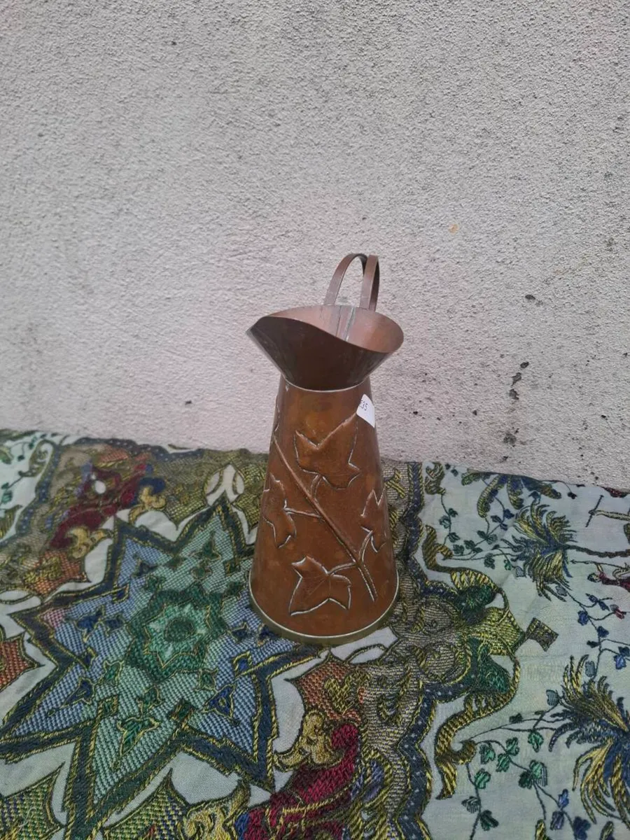 23cm copper pitcher postage possible - Image 2