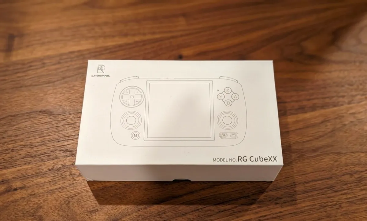 Anbernic RG Cubexx - 64GB - Brand New - Price firm - Image 4