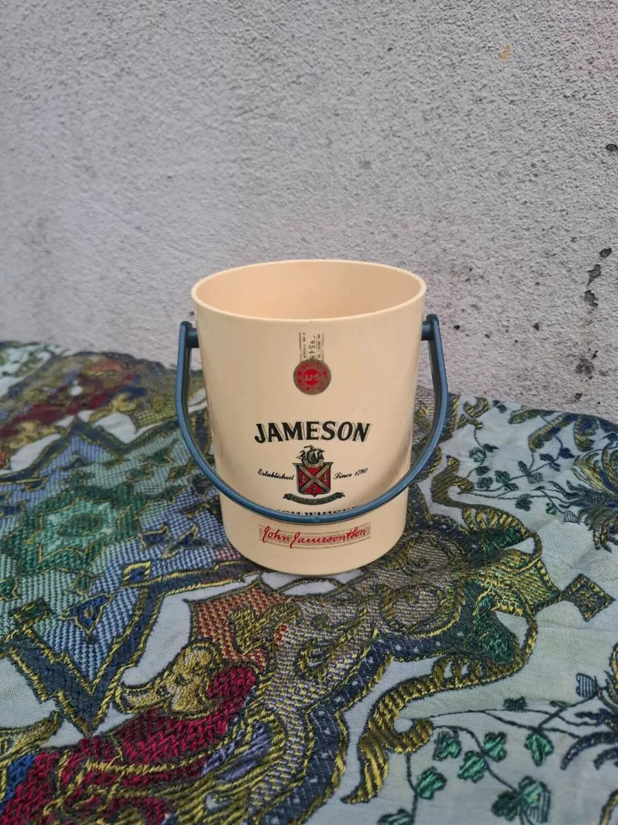 Jameson whiskey ice bucket postage possible - Image 1