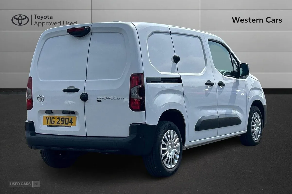 Toyota Proace City 1.5 BlueHDi Icon Short Panel Va - Image 2