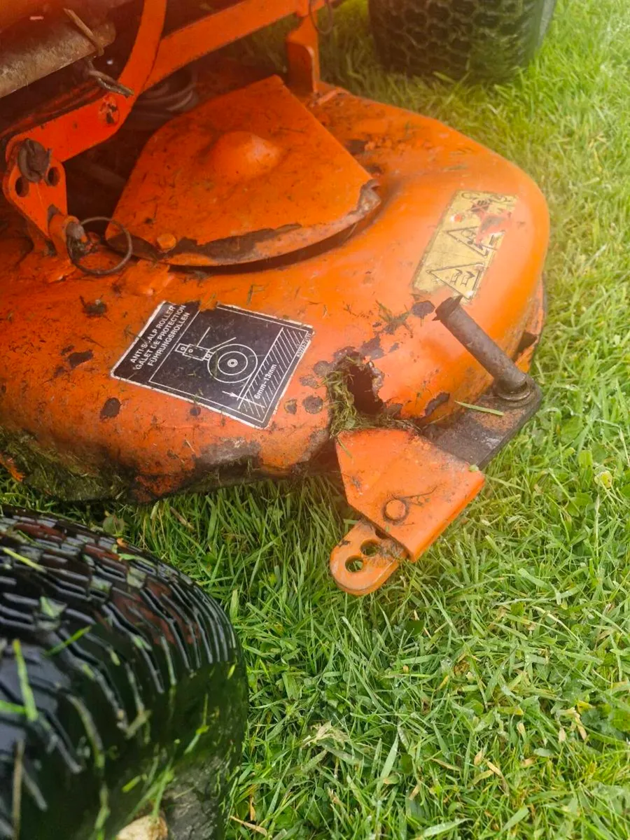 Kubuto T1670 ride on mower Delivery available - Image 2