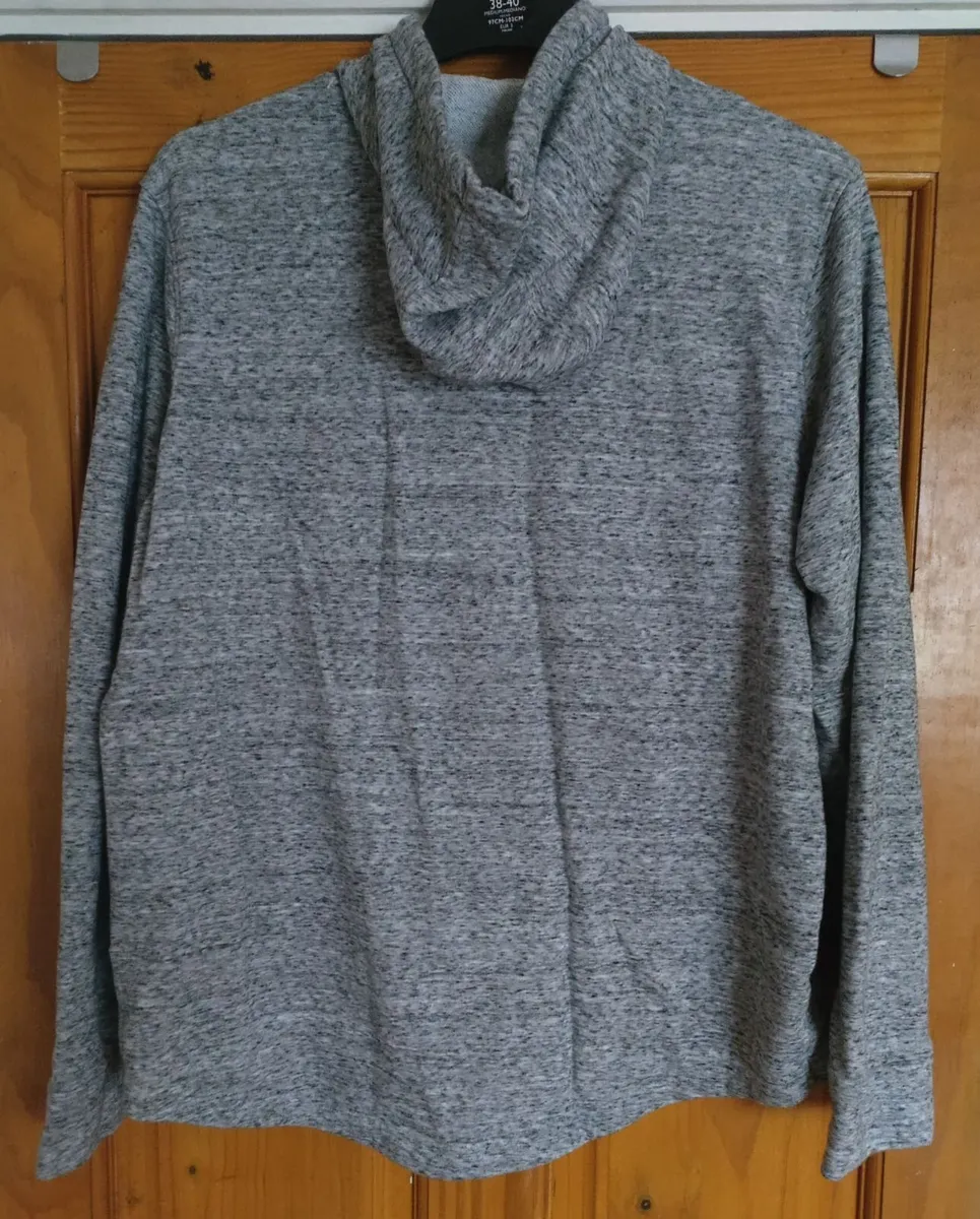 UA Project Rock Hoodie L - Image 4