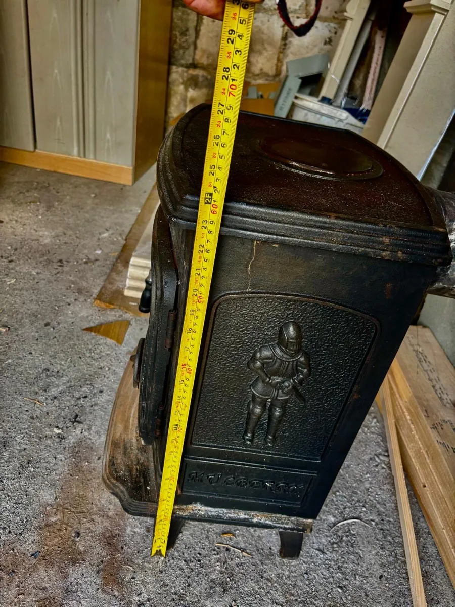 Solid  fuel stove - Image 3