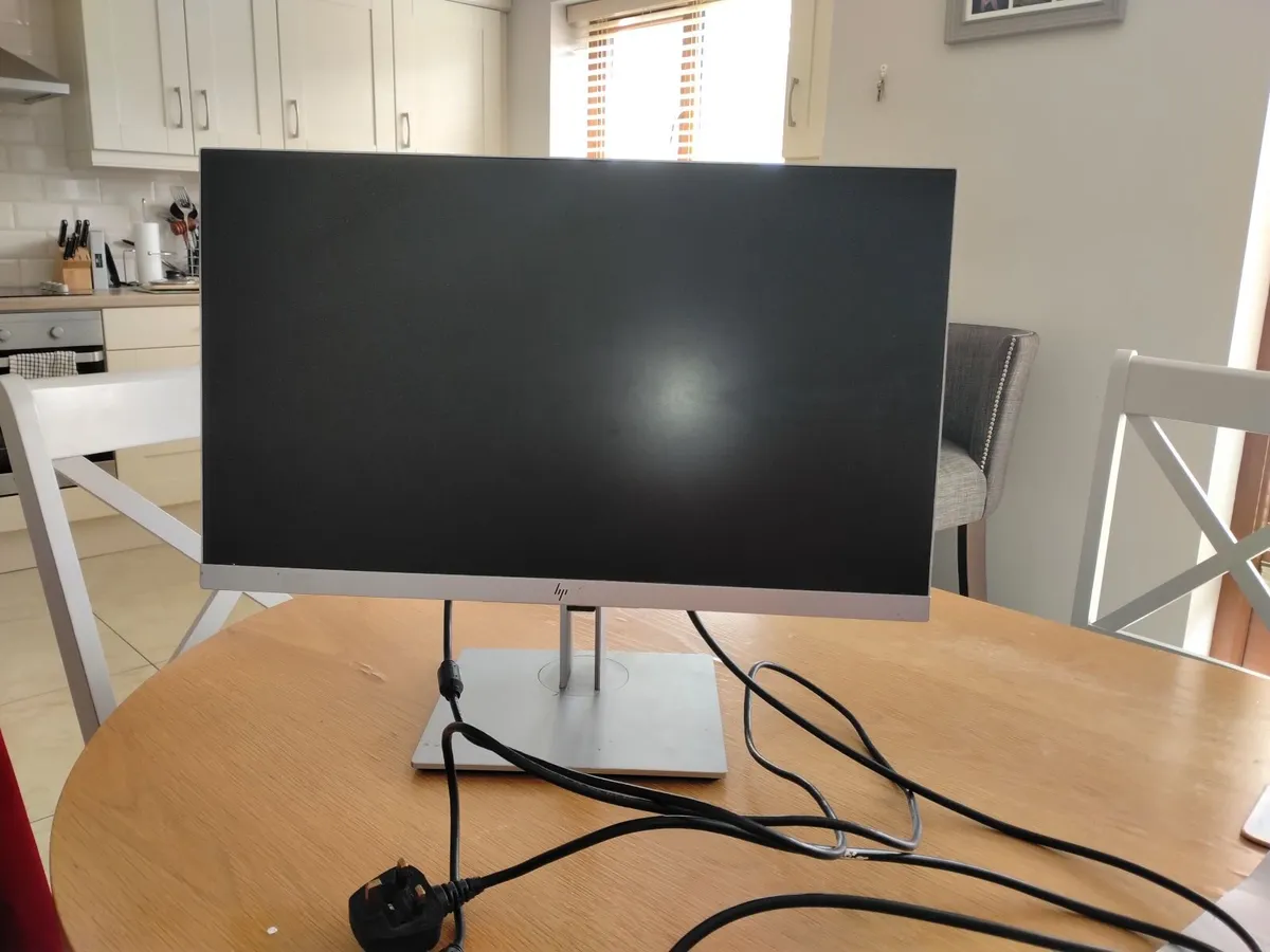 Computer Monitors - Image 1