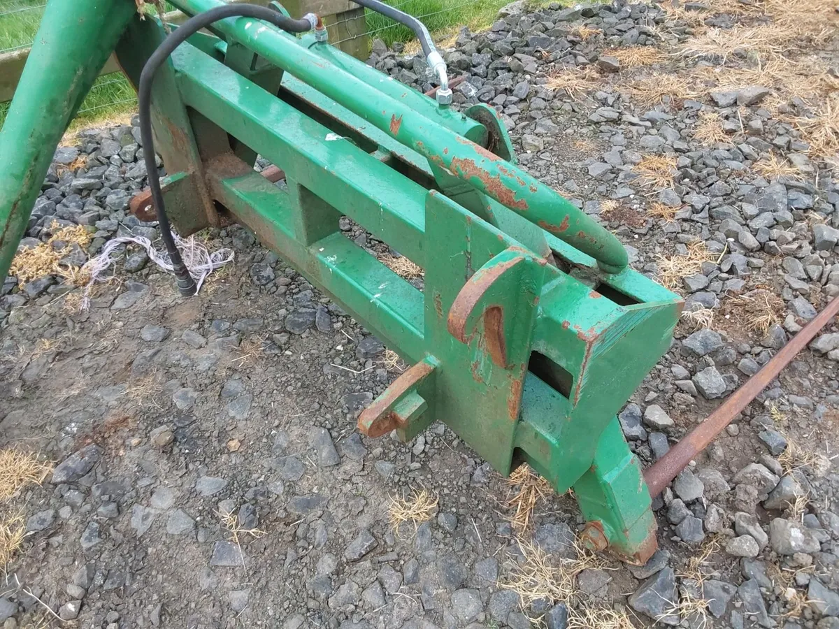 Bale handler - Image 4