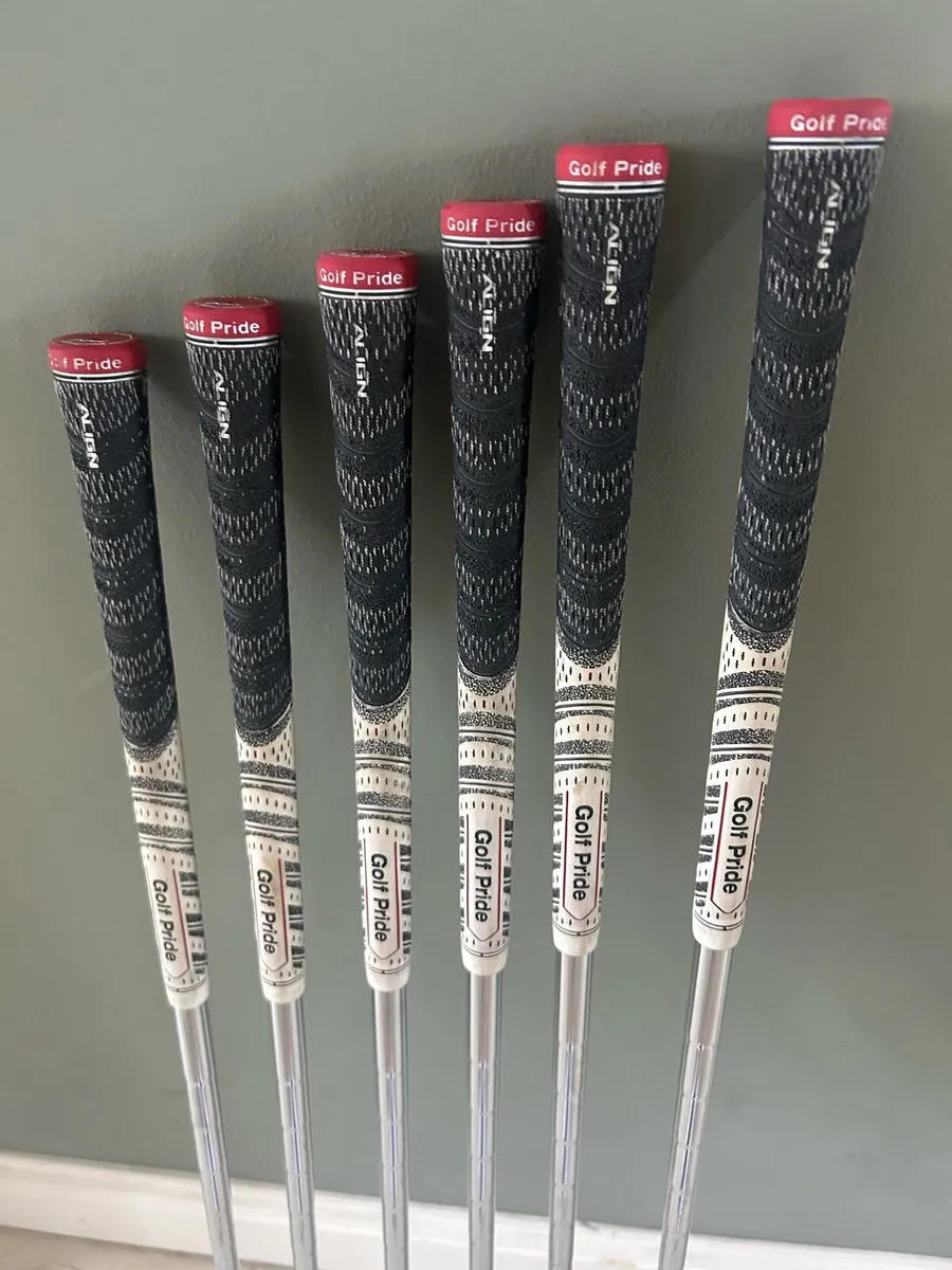Srixon Zxi7 Irons - Image 2